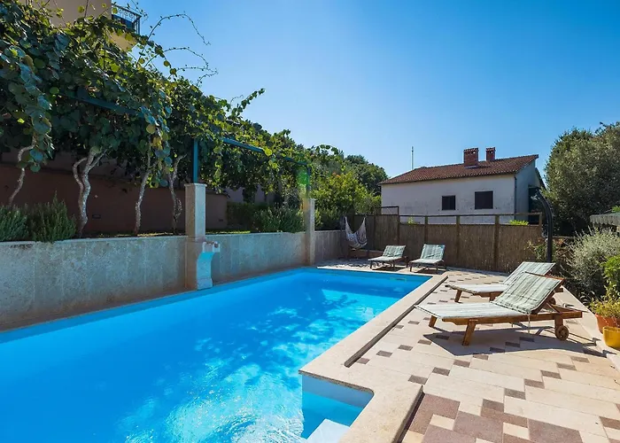 Dom wakacyjny Biba *